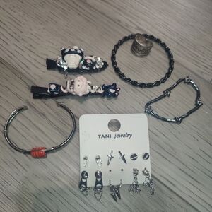 Jewelry Bundle Mixed Lot Bracelets Rings Hair Clips Earrings Silver Black 12 Pcs